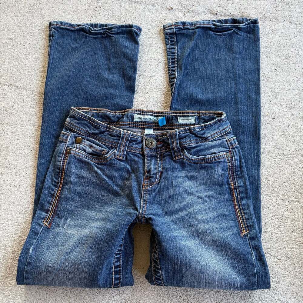 Y2K Aeropostale Low Rise Curvey Flare Denim Jeans Women's Size 00 Regular